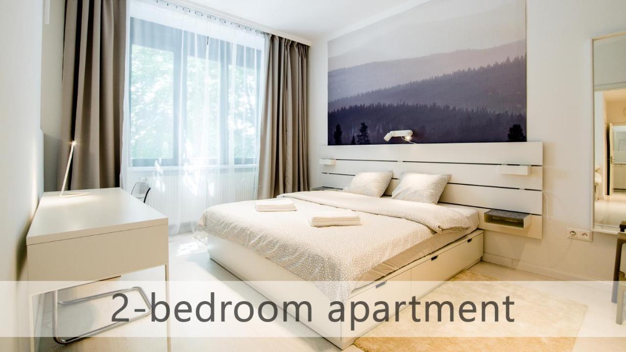 White Apartments With Ac By Kovee Братислава Экстерьер фото